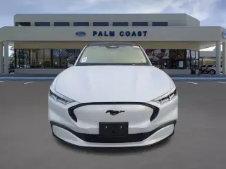 Ford Mustang Mach-E 2023 Premium SUV de 4 puertas