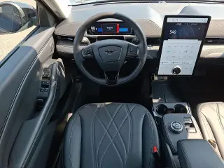 Ford Mustang Mach-E 2024 Select 4dr SUV