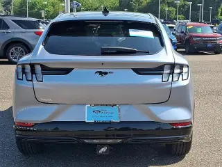 Ford Mustang Mach-E 2022 AWD Premium 4dr SUV