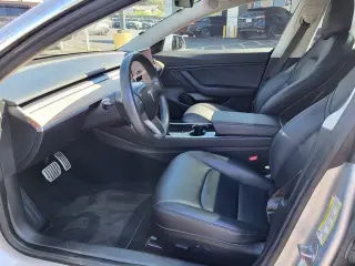 Tesla Model 3 2018 AWD Performance 4dr Fastback
