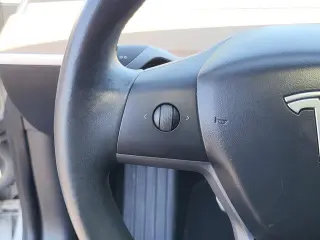 Tesla Model 3 2018 AWD Performance 4dr Fastback