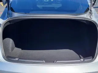 Tesla Model 3 2018 AWD Performance 4dr Fastback