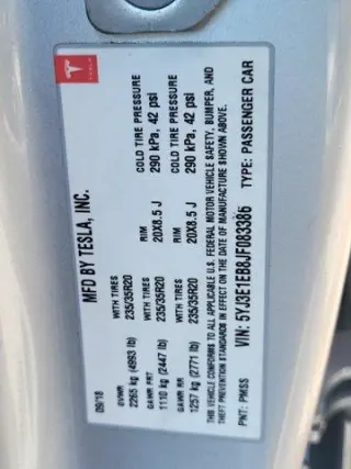 Tesla Model 3 2018 AWD Performance 4dr Fastback