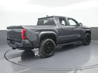 Toyota Tacoma 2024 4x2 SR5 4dr Double Cab 5.0 ft SB