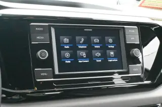 Volkswagen Taos 2024 S SUV de 4 puertas