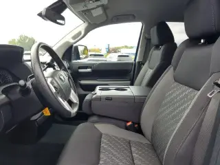 Toyota Tundra 2021 4x4 SR 4 puertas Cabina Doble Pickup Caja Corta