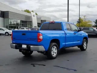 Toyota Tundra 2021 4x4 SR 4 puertas Cabina Doble Pickup Caja Corta