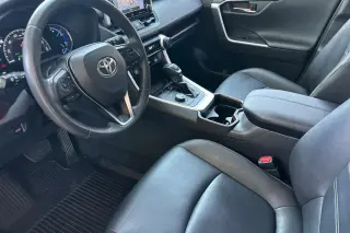 Toyota RAV4 Híbrido 2019 AWD Limited SUV de 4 puertas