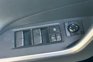 Toyota RAV4 Híbrido 2019 AWD Limited SUV de 4 puertas