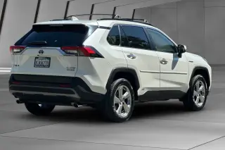 Toyota RAV4 Híbrido 2019 AWD Limited SUV de 4 puertas