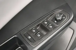 Volkswagen Taos 2024 SE Black SUV de 4 puertas