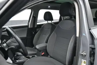 Volkswagen Taos 2024 SE Black SUV de 4 puertas