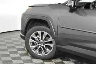 Toyota RAV4 2023 AWD XLE Premium SUV de 4 puertas