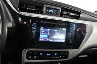 Toyota Corolla 2019 LE Sedán de 4 puertas