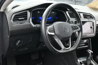 Volkswagen Tiguan 2023 SE SUV de 4 puertas