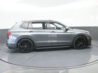 Volkswagen Tiguan 2023 SE SUV de 4 puertas