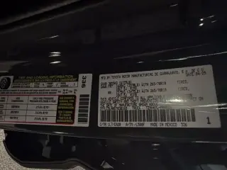 Toyota Tacoma 2025 4x4 TRD Sport HV 4 puertas Doble Cabina 5.0 pies Caja Corta