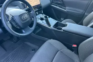 Toyota bZ4X 2023 AWD XLE Crossover de 4 puertas