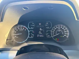 Toyota Tundra 2019 4x4 Platinum 4 puertas CrewMax Cab Pickup SB (5.7L V8)
