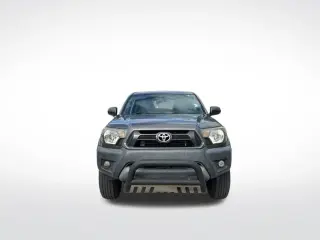 Toyota Tacoma 2015 4x2 PreRunner 4 puertas Doble Cabina Caja Corta 5.0 pies 4A