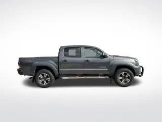 Toyota Tacoma 2015 4x2 PreRunner 4 puertas Doble Cabina Caja Corta 5.0 pies 4A