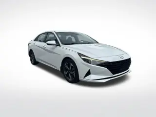 Hyundai ELANTRA 2023 SEL Sedán de 4 puertas