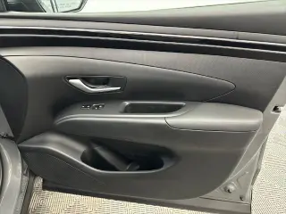 Hyundai SANTA CRUZ 2024 SEL Cabina Doble de 4 puertas y caja corta de 4.3 pies
