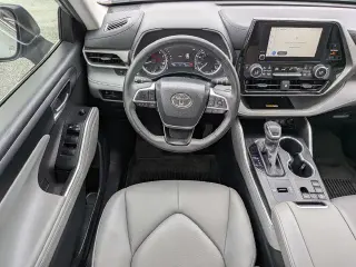 Toyota Highlander 2024 LE SUV de 4 puertas