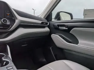 Toyota Highlander 2024 LE SUV de 4 puertas
