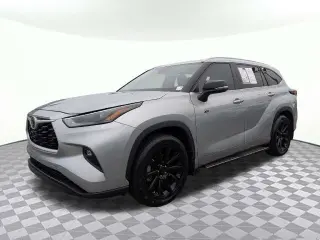 Toyota Highlander 2024 LE SUV de 4 puertas