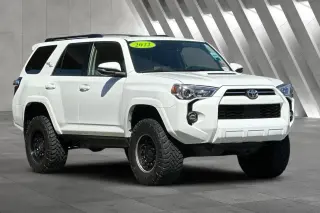 Toyota 4Runner 2022 4x4 TRD Off-Road Premium SUV de 4 puertas