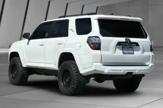 Toyota 4Runner 2022 4x4 TRD Off-Road Premium SUV de 4 puertas