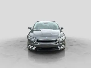Sedán de 4 puertas Ford Fusion 2017 AWD Titanium