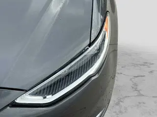 Sedán de 4 puertas Ford Fusion 2017 AWD Titanium
