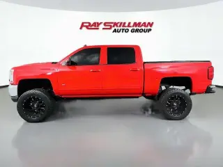 Chevrolet Silverado 1500 2017 4x4 LT 4 puertas Crew Cab 5.8 pies SB
