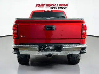 Chevrolet Silverado 1500 2017 4x4 LT 4 puertas Crew Cab 5.8 pies SB