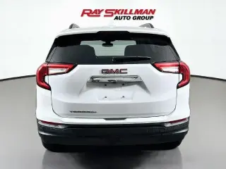 GMC Terrain 2023 SLE SUV de 4 puertas