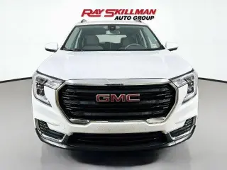 GMC Terrain 2023 SLE SUV de 4 puertas
