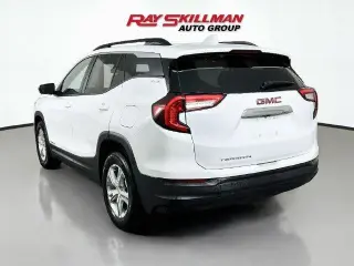 GMC Terrain 2023 SLE SUV de 4 puertas