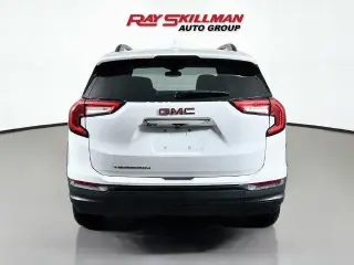 GMC Terrain 2023 SLE SUV de 4 puertas