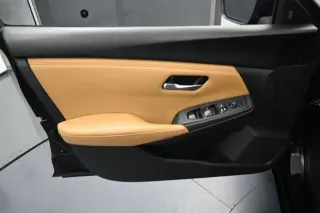 Nissan Sentra 2023 SV Sedán 4 puertas