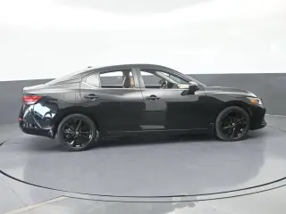 Nissan Sentra 2023 SV Sedán 4 puertas