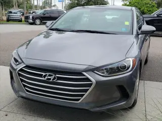 Hyundai ELANTRA 2018 SE 4dr Sedán 6M (EE.UU.)