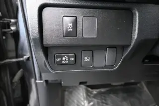 Toyota Tacoma 2022 4x2 TRD Off-Road 4 puertas Doble Cabina 5.0 pies SB