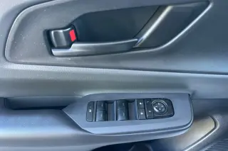 Toyota Prius 2023 AWD LE Hatchback de 4 puertas