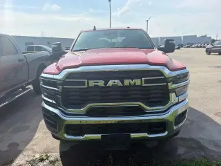 Ram 2500 2026 4x4 Big Horn 4 puertas Crew Cab Caja Corta de 6.3 pies