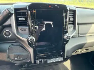 Ram 2500 2026 4x4 Big Horn 4 puertas Crew Cab Caja Corta de 6.3 pies