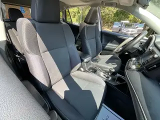 Toyota RAV4 2016 XLE SUV de 4 puertas