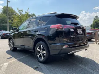Toyota RAV4 2016 XLE SUV de 4 puertas