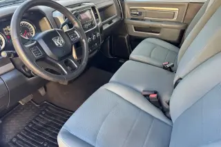 Ram 2500 2017 4x2 Tradesman 2dr Regular Cab 8 ft. LB Pickup